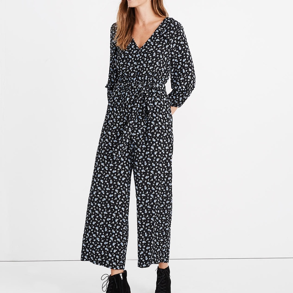 Madewell | Ruffle-Sleeve Tie-Waist Jumpsuit in Baby's Breath